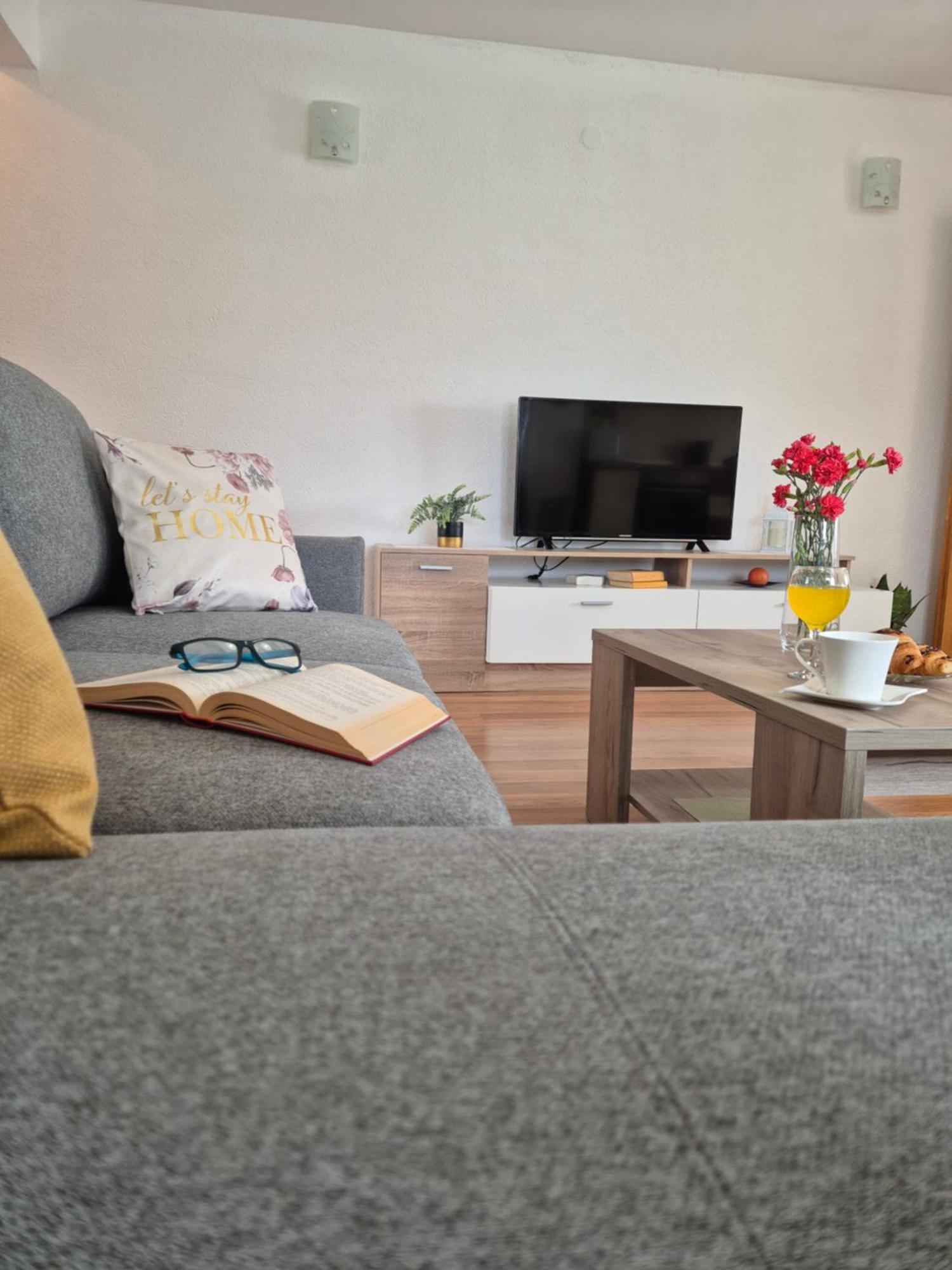 Apartman Lucija Pridraga Exteriér fotografie