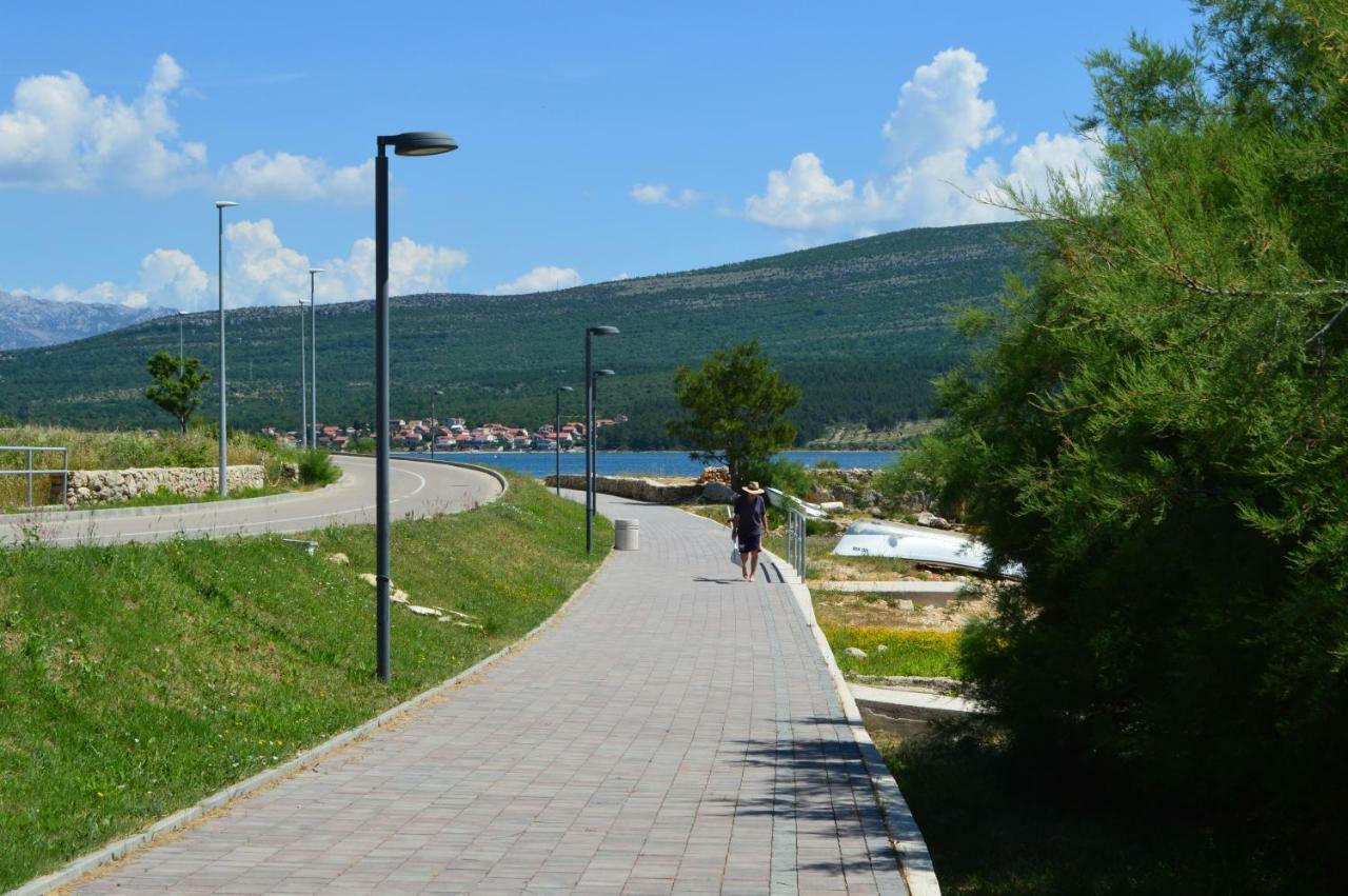 Apartman Lucija Pridraga Exteriér fotografie